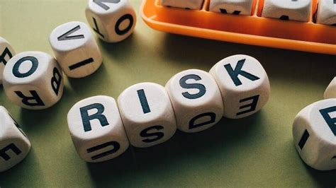 Risiko-risiko yang perlu diwaspadai saat menggunakan aplikasi kredit barang online