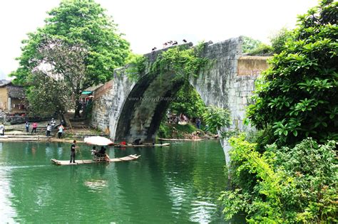 River Hiking Tour Operator