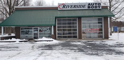 Riverside Auto Body