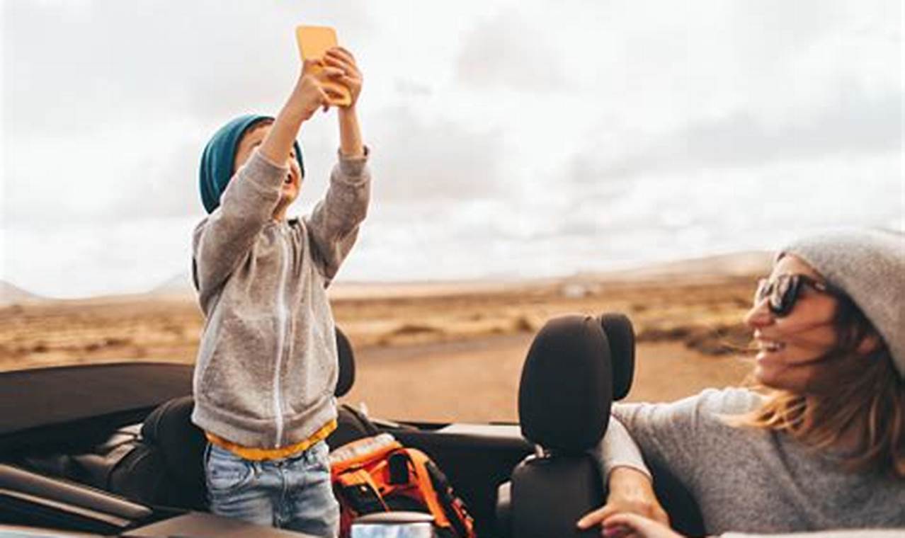 Road trip photography tips for capturing toddler memories