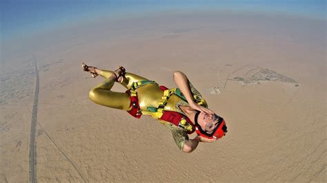 Roberta Mancino Skydiving Naked