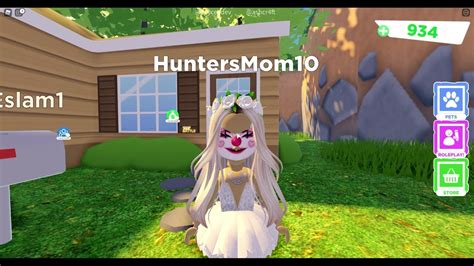 Roblox - FAMILY DECORATION BATTLE (Terio) - YouTube