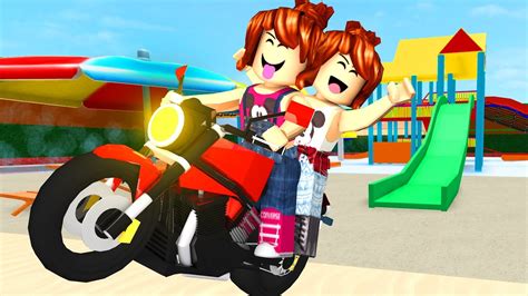 Roblox - MOTOQUEIRAS RADICAIS NOS TOBOAGUAS - YouTube