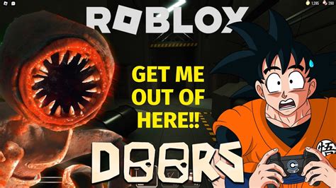 Roblox Doors New Update ROCKS! | Goku Plays Roblox Doors 
