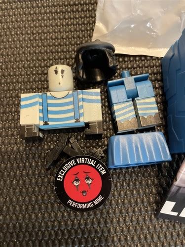 Roblox Performing Mime Toy Code Face - Virtual Item Digital Code 