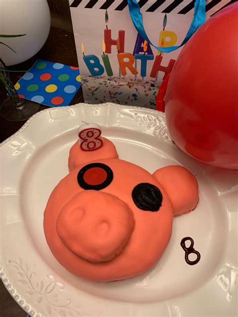 Roblox Piggy Head Cake