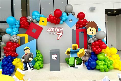Roblox Theme Garland