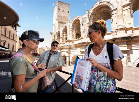 Roman Tour Guide