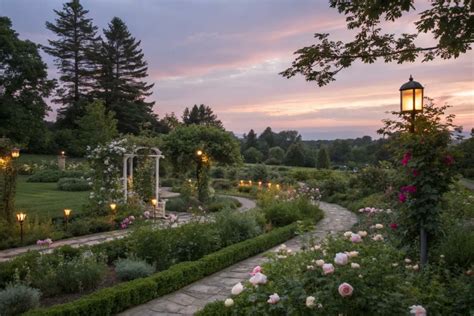 Romantic Gardens