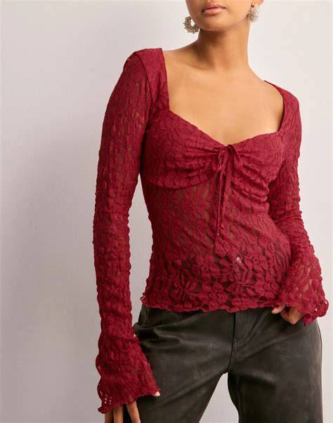 Romantic Lace Top