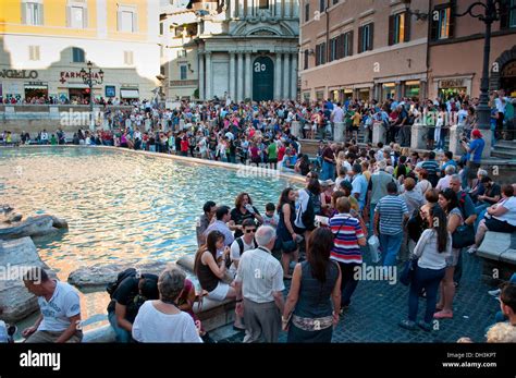 Rome Crowds