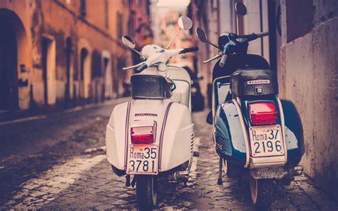 Rome Vespa