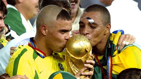 Ronaldo Haircut 2002