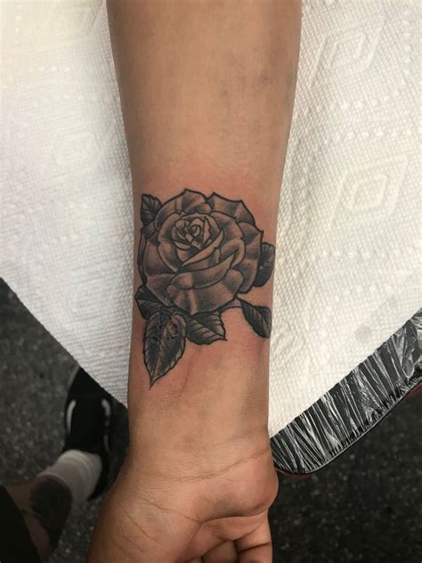 33 Rose Tattoos And Their Origin, Symbolism, And Meanings