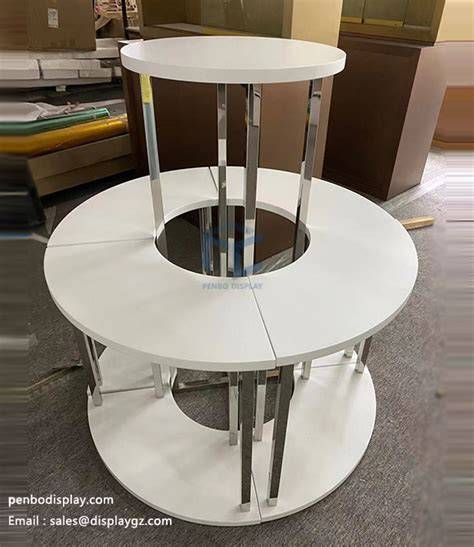 Round Retail Display Table
