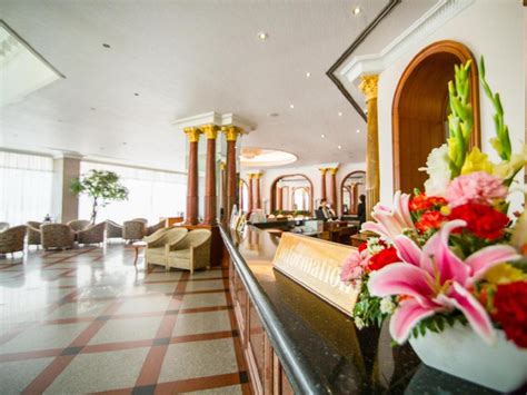 Royal Benja Hotel Bangkok Lobby