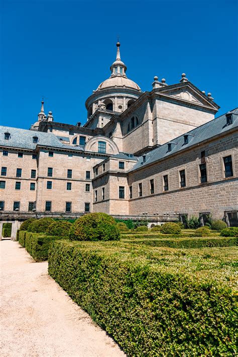 Royal Monastery of El Escorial & Valley Tour: An Expert Review