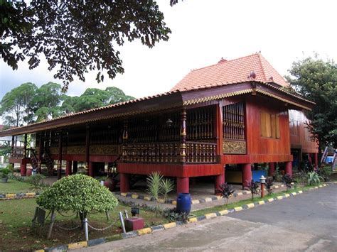Rumah Adat Palembang / 65+ Gambar Rumah Adat Kota Palembang Terbaik