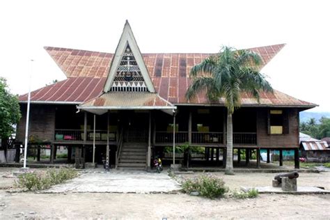 Rumah Bagas Papua
