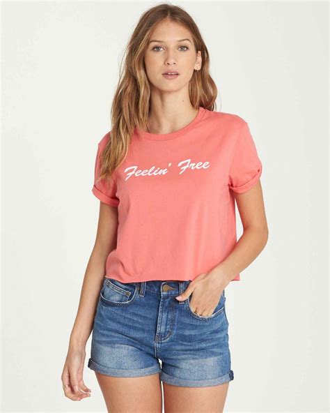 Get Stylish with the Rust Pink Graphic Tee