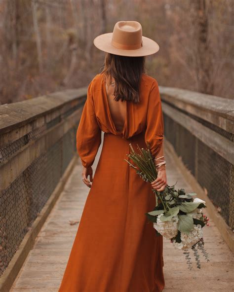 Rustic Charm: Dazzle in Rust Dresses for Weddings - Top Picks for Effortlessly Chic Rust-Colored Attire!