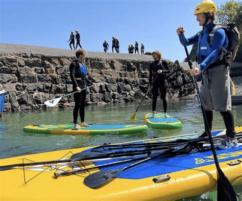 SUP instructor teaching