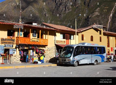 Sacred Valley bus