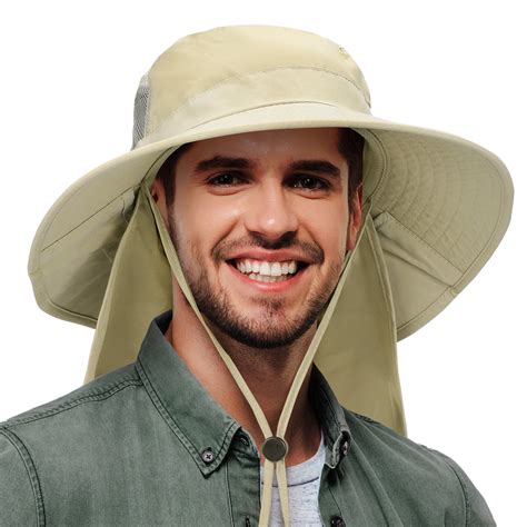 Safari sunscreen and hat