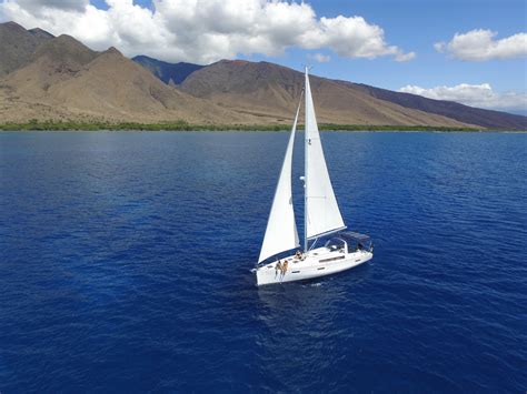 Sailing Boat Maui