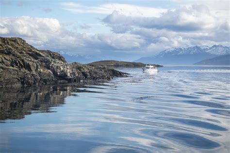Sailing the Beagle Channel