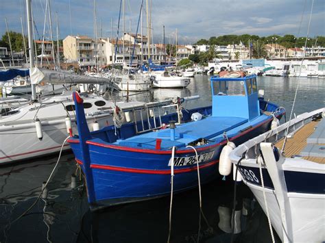 Saint Cyr Harbor