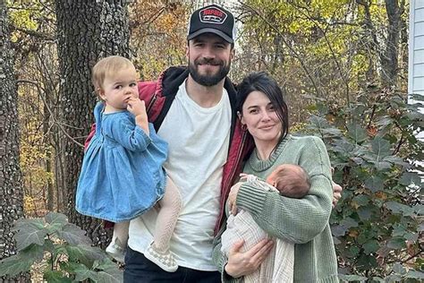 Breaking News: Sam Hunt and Wife Welcome Precious Bundle of Joy - Introducing the World to Their Adorable Baby!