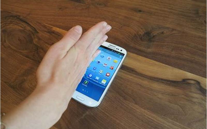 Samsung Phone Palm Swipe