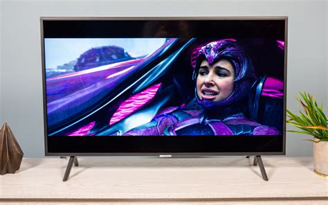 Samsung 40 Inch 4k TV Smart Features Review