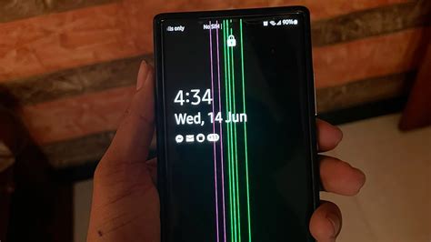 Samsung Green Line Issue