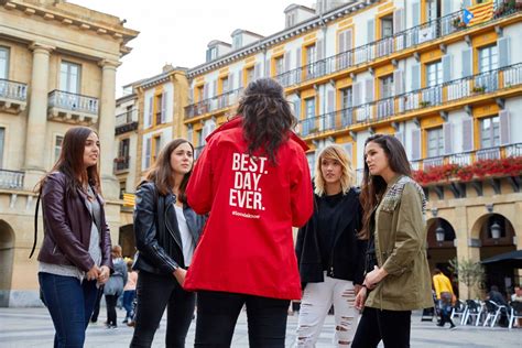 San Sebastian Tour Guide