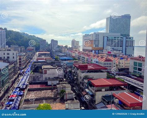 Tarikan Berhampiran Sandakan