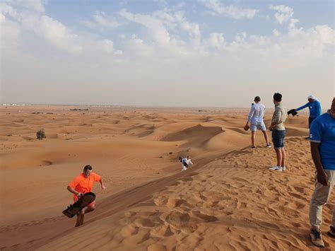 Sandboarding Experience Dubai