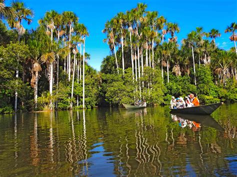 Sandoval Lake Arrival