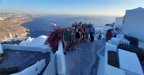 Santorini excursion group
