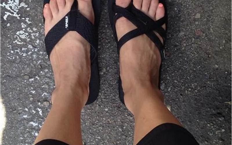 Sara Jean Underwood'S Feet