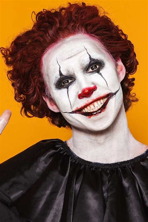 Scary Clown Makeup For Men