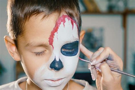 Scary Face Paint Ideas Easy