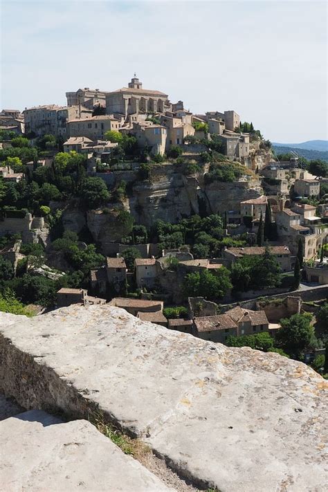 Scenic Viewpoints in Provence