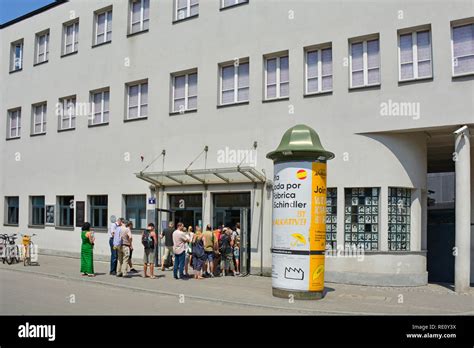 Schindler's Factory queue