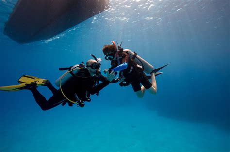 Scuba Diving Programs