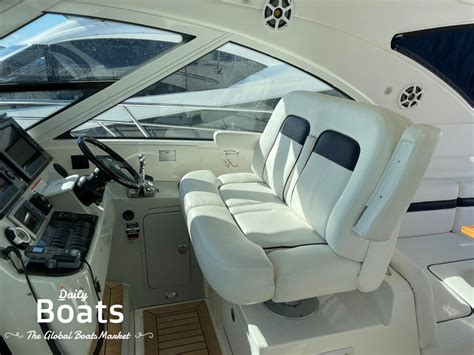 Sea Ray 43 Fly Interior