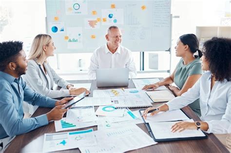 Seamless Sales and Financial Collaboration