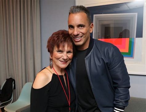 The Hilarious Stand-Up Sebastian Maniscalco: Sharing Candid Tales of his Delightful Upbringing with Proud Italian-American Parents