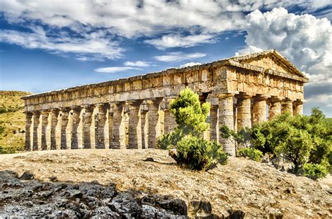 Segesta temple